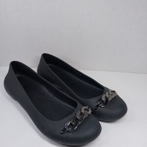 Women’s Black Chain-Accent Ballet Flats